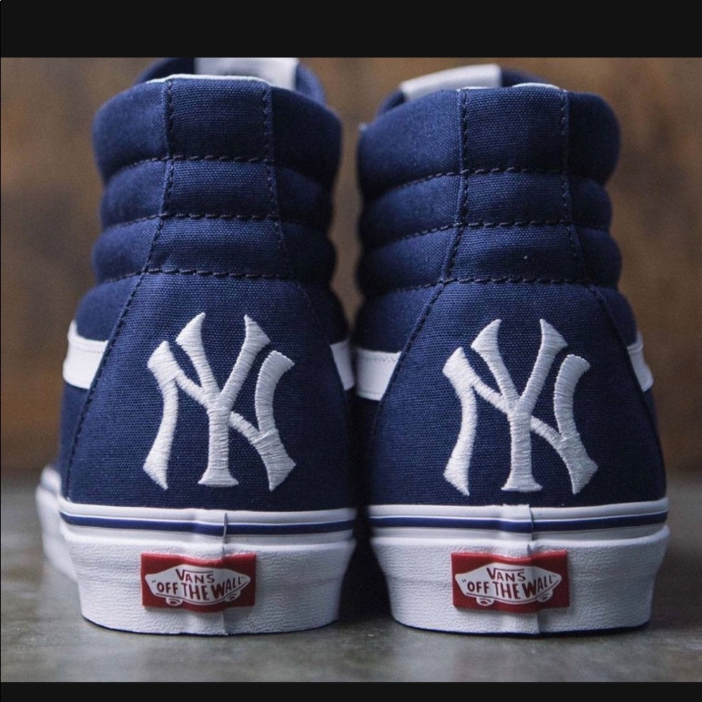 NEW YORK YANKEES HIGHTOP VANS